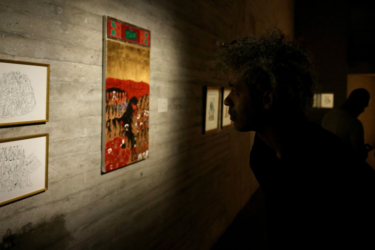 بالصور- معرض للوحات دالي عن ملحمة دانتي الكوميديا الإلهية في بيروت... ومأساة غزة حاضرة